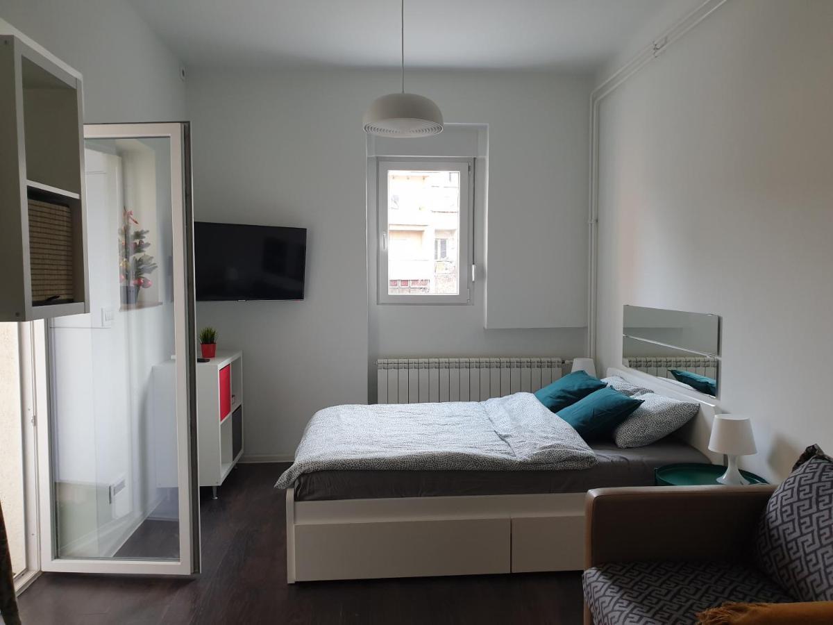 Studio Apartment "Savski Trg" Belgrad Zewnętrze zdjęcie